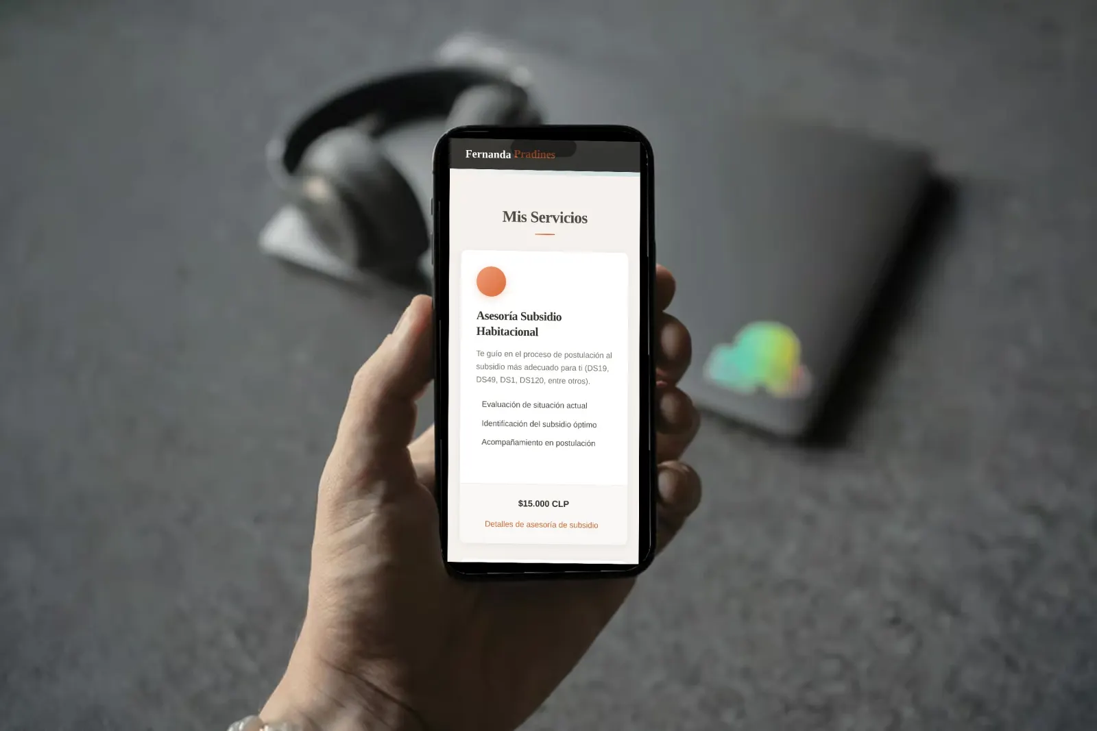 Sección Mis Servicios de eligetuvivienda.cl en un iPhone: asesoría de subsidio habitacional
